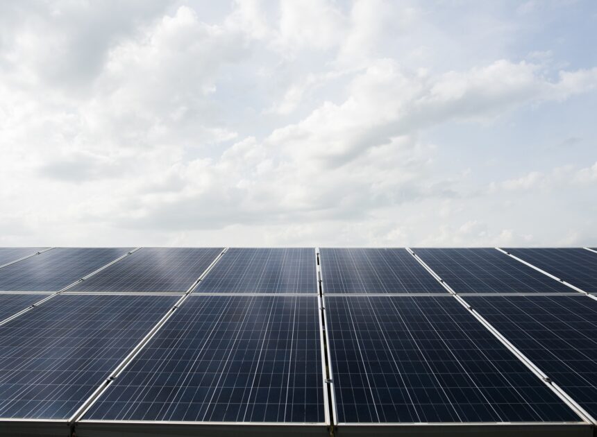 İsviçre, Çatı Güneş Enerjisi, Depolama ve Enerji Toplulukları Kurallarını Genişletiyor