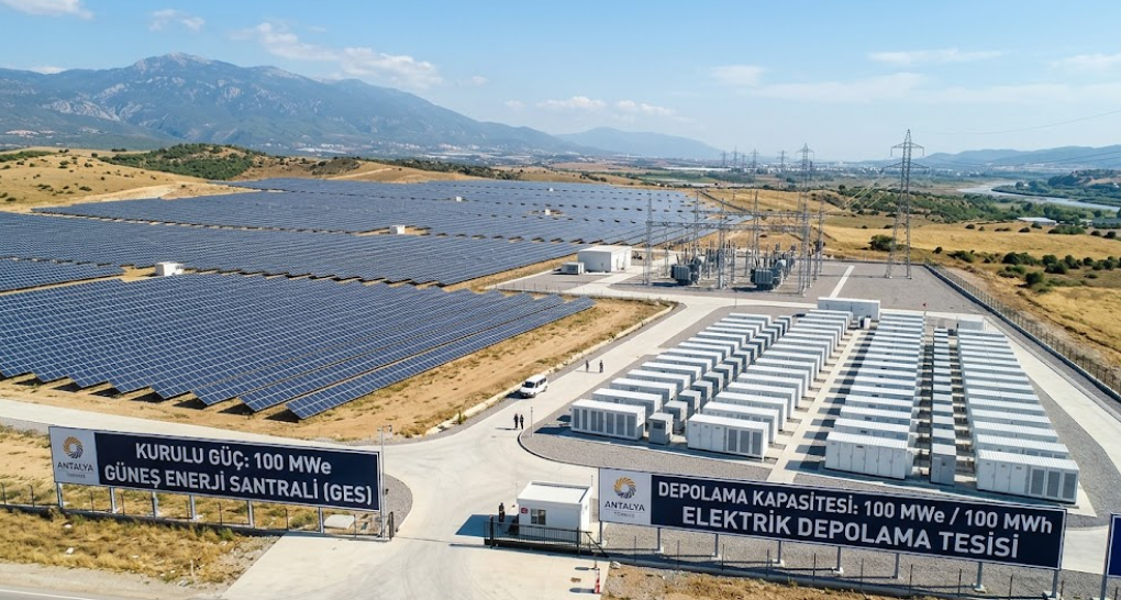 Antalya’da 1,3 Milyar Liralık Dev Enerji Yatırımı: 100 MWe Depolamalı GES Geliyor